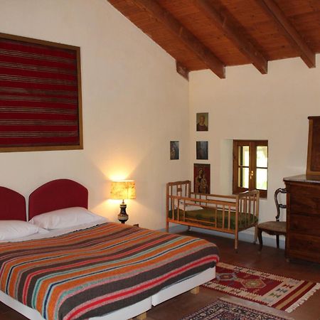 Agriturismo La Rovere Cossano Belbo Exterior photo